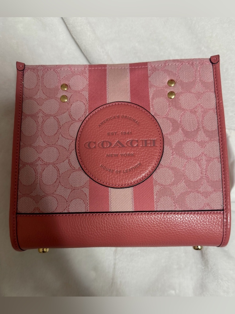 Coach Dempsey Tote 22